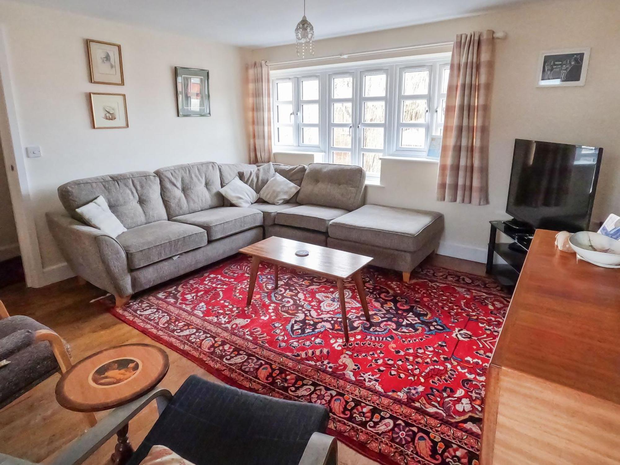 Relaxing Townhouse In The Heart Of Bridport Villa Екстериор снимка