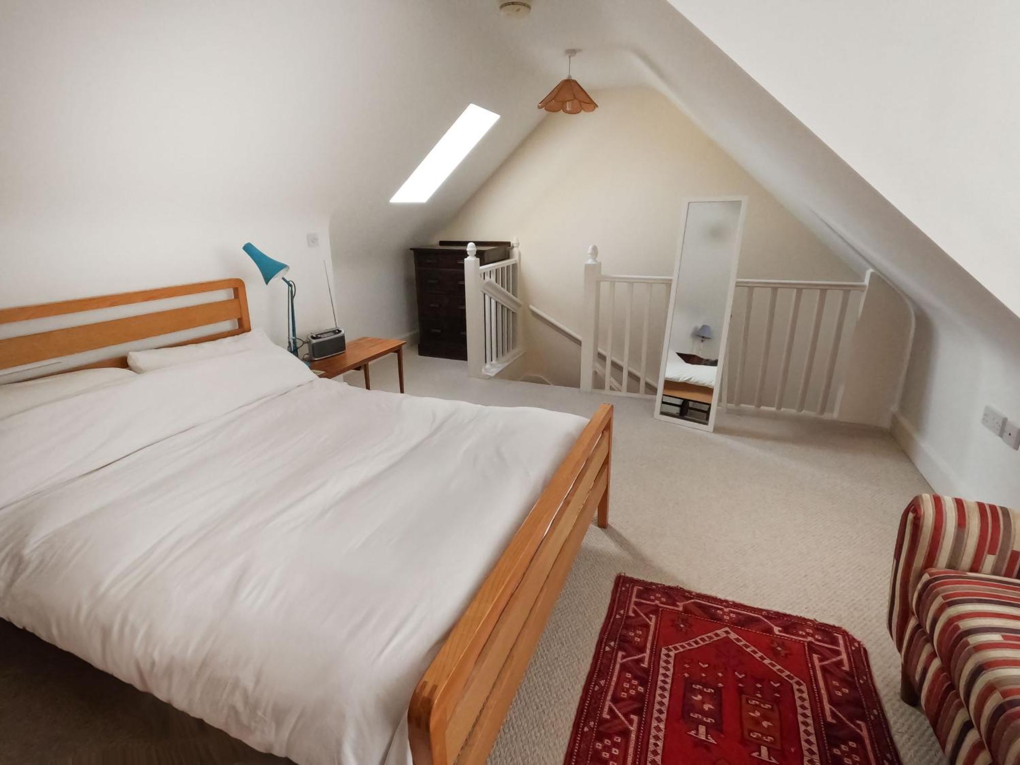 Relaxing Townhouse In The Heart Of Bridport Villa Екстериор снимка